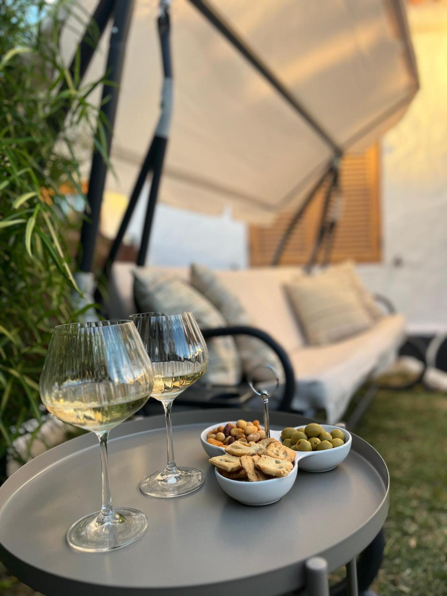 Buzzstays: 1-Bed Bungalow, Garden, Near Yumbo & Beach Μασπαλόμας Εξωτερικό φωτογραφία