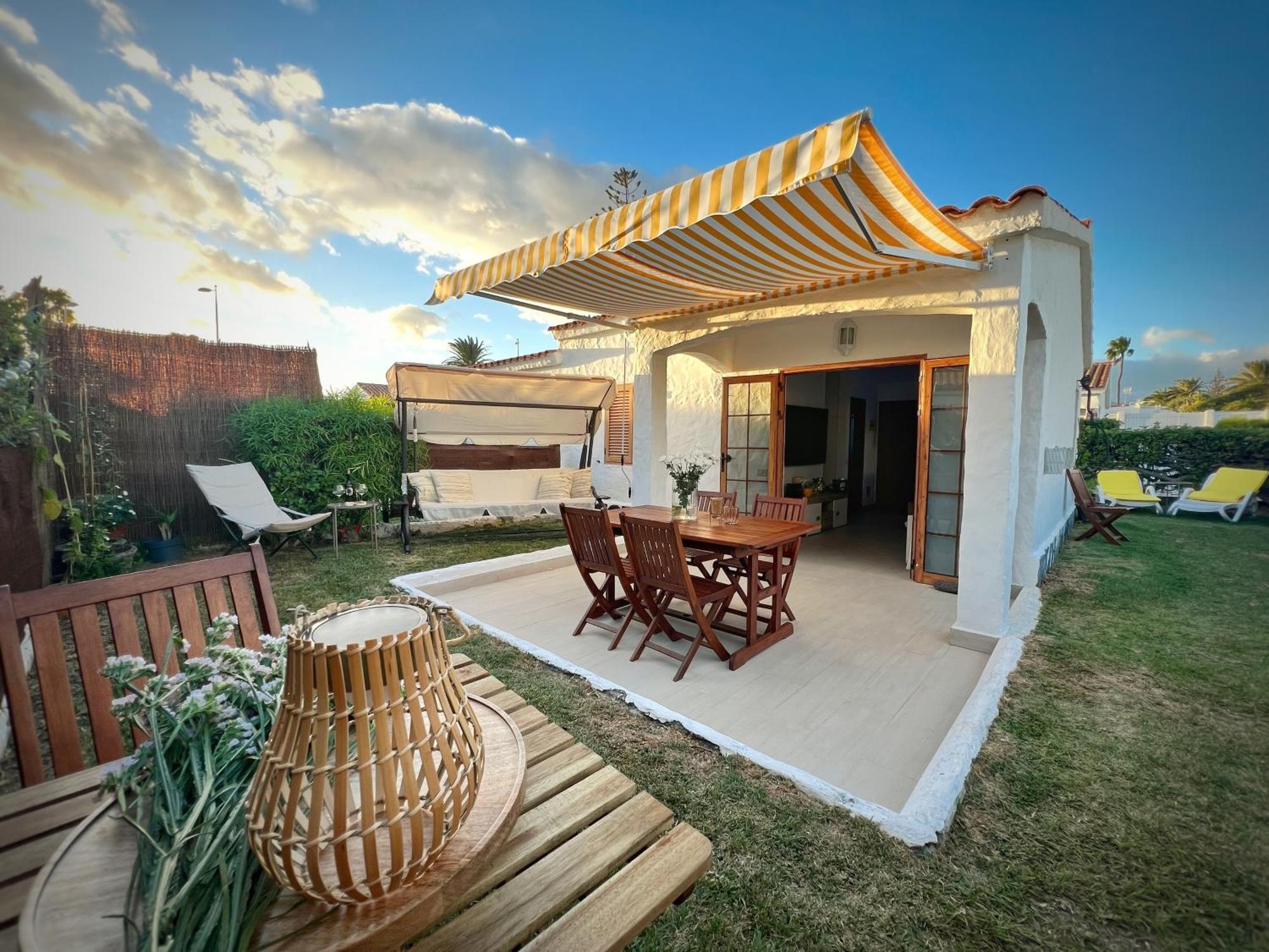 Buzzstays: 1-Bed Bungalow, Garden, Near Yumbo & Beach Μασπαλόμας Εξωτερικό φωτογραφία